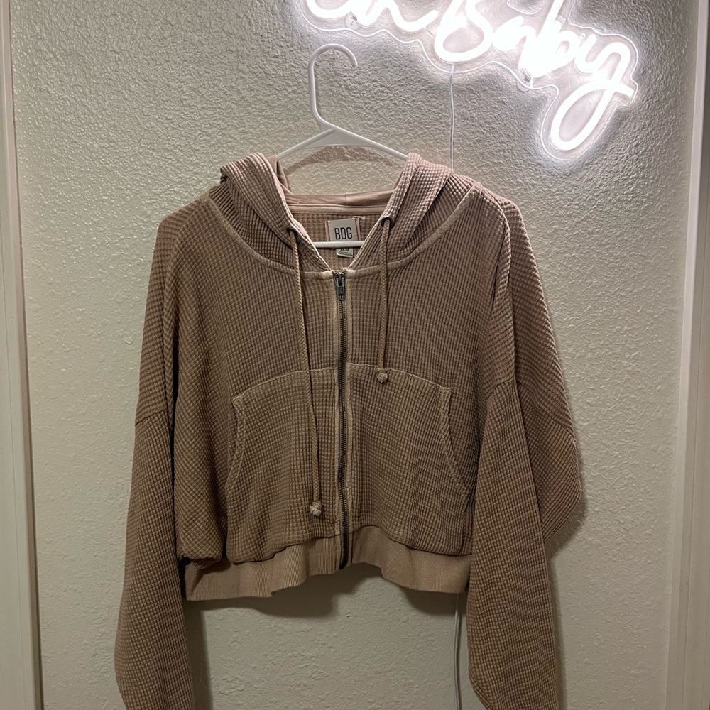 Cropped baggie zip up